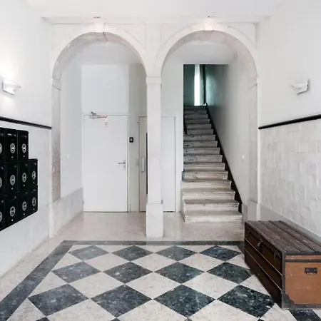 Alfama Premium By Hosty Apartman *